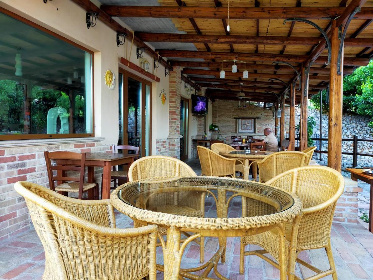 Casale Del Sole Bed & Breakfast Cepagatti Екстериор снимка