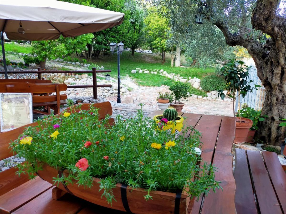 Casale Del Sole Bed & Breakfast Cepagatti Екстериор снимка