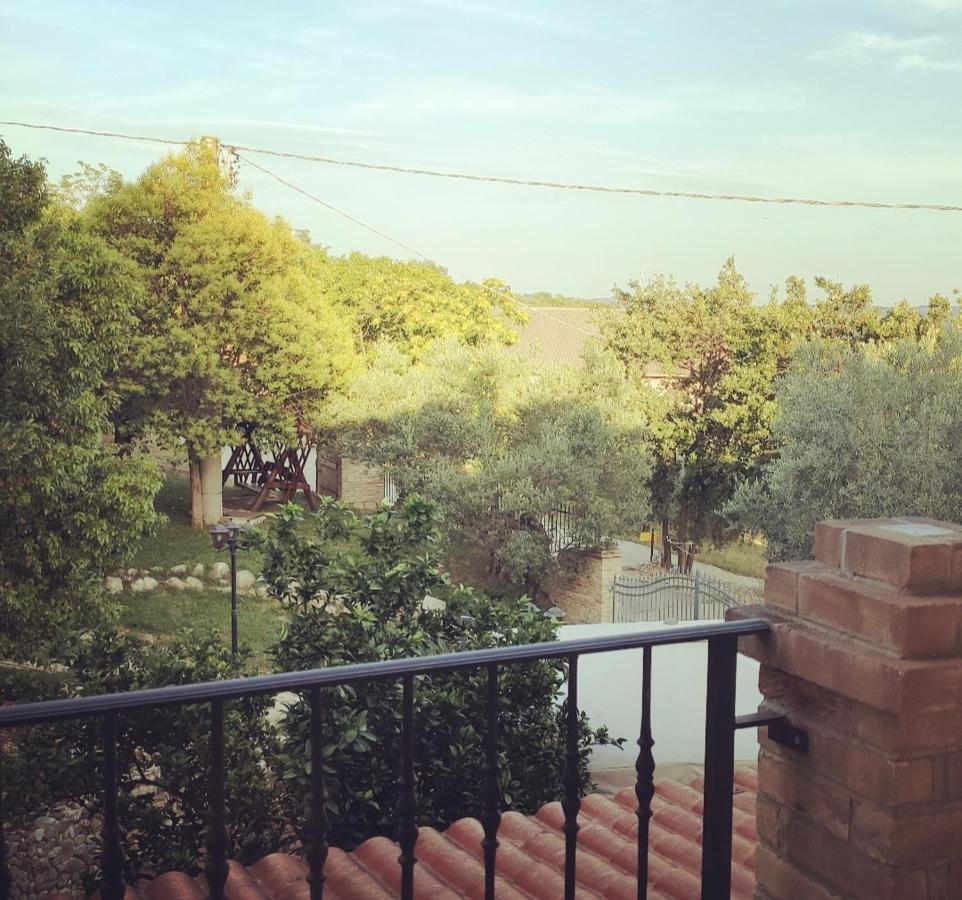 Casale Del Sole Bed & Breakfast Cepagatti Екстериор снимка